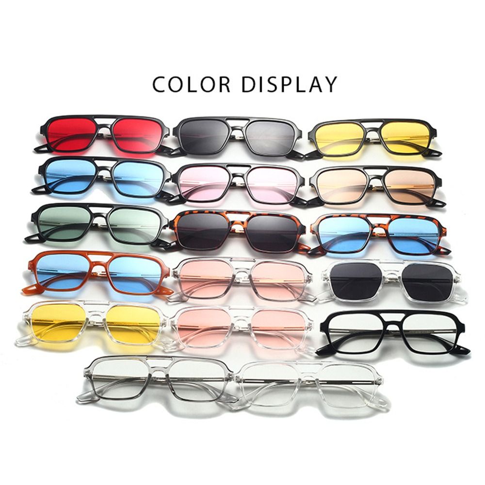 Lunettes de soleil carrées de  - Streetwear Brand Vintage avis et prix