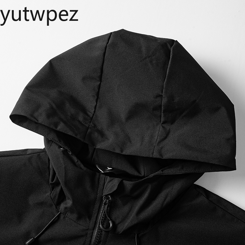 Veste de randonnée imperméable - Streetwear Brand Jacket avis et prix